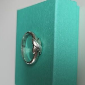 Vintage 925 Silver Knot Ring (Size 6)